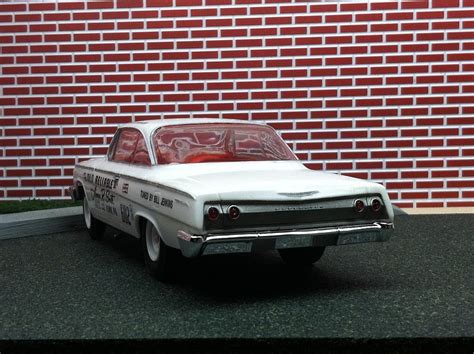 Plastic sprue, photoetched fret, decalsheet (waterslide), vinyl. 1962 Chevrolet Bel Air SS 409 Turbo-Fire -- 1/25 Scale ...