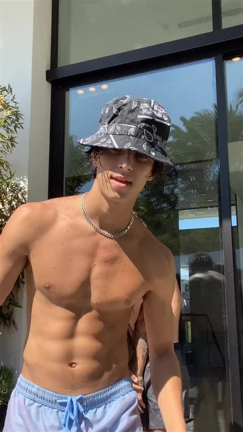 Josh richards instagram story, june 19, 2021. Josh Richards(@joshrichards) on TikTok: Pool day ...