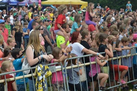 Muzikant xindl x (41), vlastním jménem ondřej ládek, se pochlubil neuvěřitelnou váhovou proměnou. LIVE: Maloskalská noc rozezpívala i pětileté děti. Potlesk ...