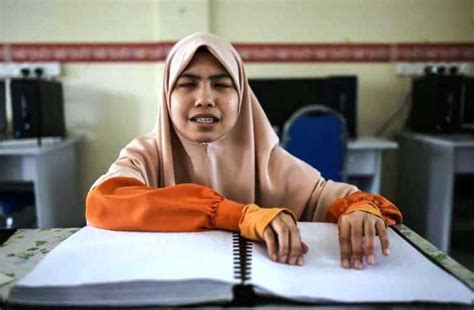 The study took place at malaysian association for the blind (mab) where observation and interview were carried out where the objective is first, to explore the existing learning techniques of way finding conducted at mab and second, to identify the problems faced by the mobility and orientation (m&o). Blind Malaysian Muslims Memorising Quran Using Braille ...