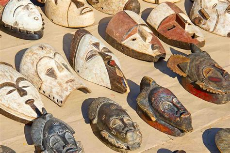 Learn about rituals, voodoo altars and artifacts from africa, haiti and old new orleans. New Orleans Historic Voodoo Museum | Guida di Viaggio