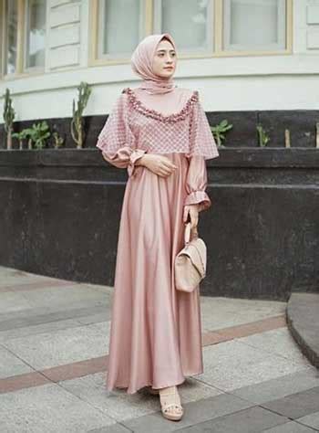 Unch banget ya lengan bajunya? Model Baju Kondangan Hijab Simple / Cantik Dan Memesona ...