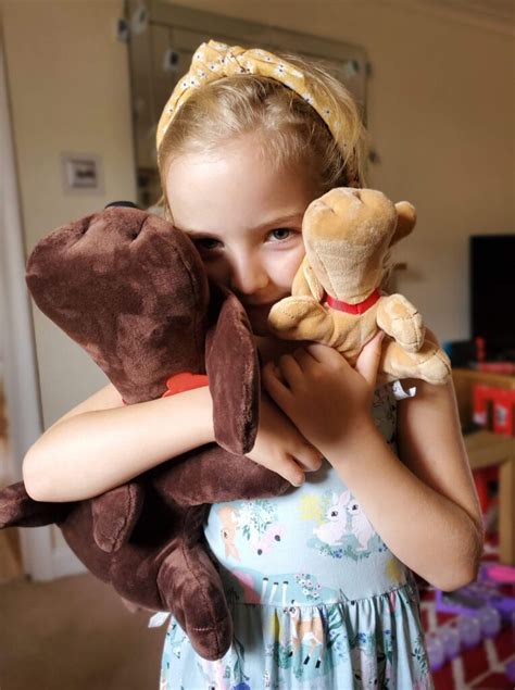 10,657 likes · 1,076 talking about this. Pound Puppies plush review: Vintage pups are back for 2020