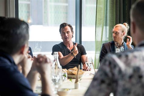 In addition, the group supports selected initiatives and organisations that contribute to a more sustainable society. Petter Stordalen tjänade 700 miljoner norska kronor 2017 ...