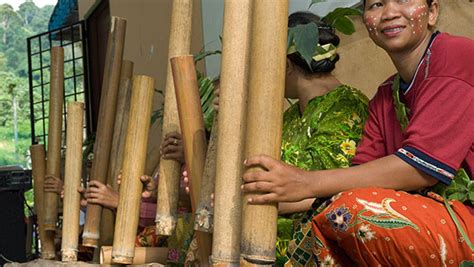 The orang asli museum (malay: Muzium Orang Asli Gombak - Visit Selangor