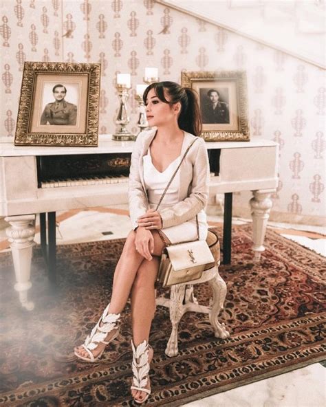 Kurang lebih ada 30 model tas mewah. Rumah Natasha Wilona Dan Verrel Bramasta - Ceria ks