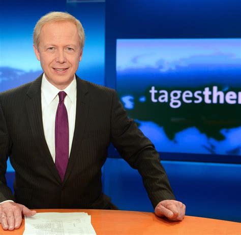 Hier befinden sich nachrichtensprecher von heute, der nachrichtensendung des zdf inklusive der journalisten und redakteure. Nachrichtensprecher : Tom Buhrow verabschiedet sich von ...