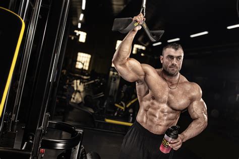 Discover which foods and supplements can make the biggest difference in your results! INTRA-WORKOUT NUTRITION - THE KEY TO RECOVERY | The Locker ...