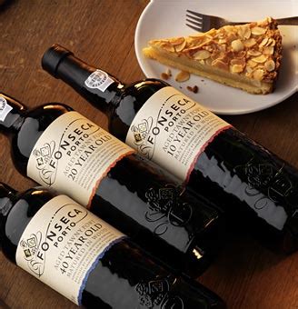 The rich black fruit flavours of bin 27 are a perfect match for chocolate and berry fonseca vintage ports are noted for their luscious fruitiness which develops great opulence and. Fonseca 10 Year Old Tawny Port koopt u bij | Vinho do Porto