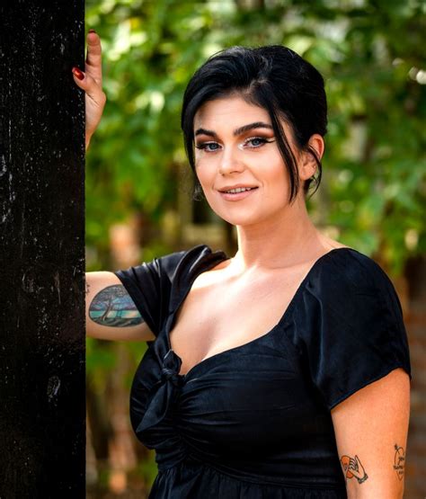 Find all the synonyms and alternative words for roxanne hazes at synonyms.com, the largest free online thesaurus, antonyms, definitions and translations resource on the web. Roxeanne Hazes verloor tientallen kilo's voor zoontje: Als moeder was alles een opgave ...