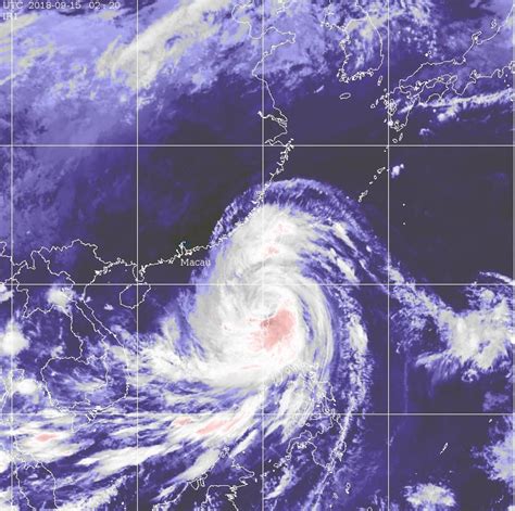 Mar 16, 2021 · 戴森球计划是一款融合了太空、自动化工厂、冒险、探索等元素的科幻题材模拟经营类游戏，小编带来的是一个戴森球计划超级风电机mod下载，风力涡轮机发电功率变为原来的10倍，喜欢戴森球计划mod的就赶紧试试吧。 一號風球現正懸掛 - 澳門力報官網