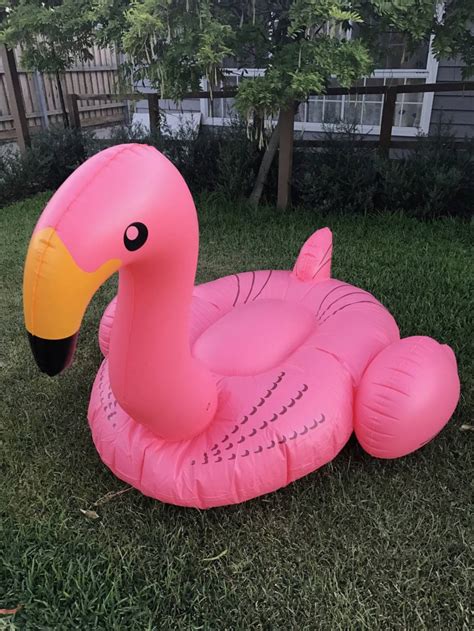 Intrafin toys & games nv: Inflatable Flamingo in Wholesale | Jenjo Games Australia