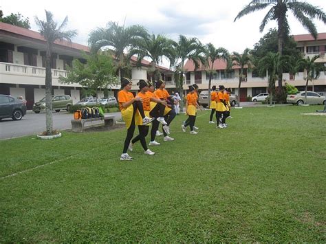 Pada 2009, sekolah menengah kebangsaan raja perempuan memiliki 0 pelajar lelaki dan 1113 pelajar. Our Argosy. SMK Methodist Girls, Ipoh, Perak: PERTANDINGAN ...