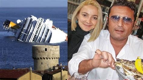 Mi chiamo francesco schettino e sono uno studente universitario di 25 anni. Domnica Cemortan says she didn't distract Captain ...