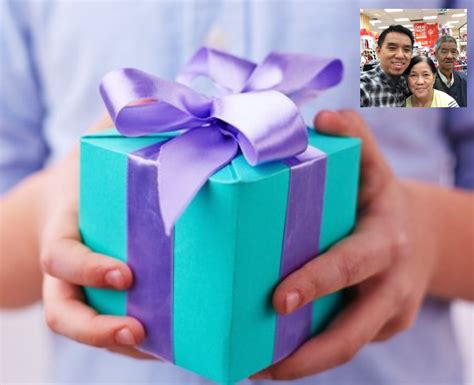 Adakah anda sudah punya idea hadiah yang terbaik untuk ibu kesayangan anda? Rai Hari Lahir Dengan Belikan Hadiah Untuk Ibu & Ayah ...