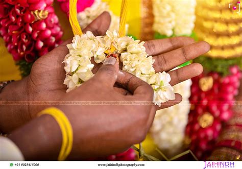 Your pre wedding photoshoot is incomplete without these 7 candid. Best Aruppukottai Wedding Photographers , Best Wedding Photography In Aruppukottai, | Wedding ...