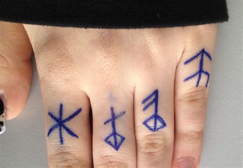 Rune tattoos are reviving an ancient form of viking symbolism for today's manliest ink fans. Tye Rune Tattoos : Raven rune tattoo by thedeathspell on ...