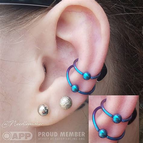 Piercing falso piercing en las orejas joyería del cuerpo arete en la oreja perforaciones perforaciones tatuajes piercings de caracola joyas de caracola piercings faciales pendiente de. Pin de Viviana Díaz en Aretes | Aretes, Perforaciones y Joyas