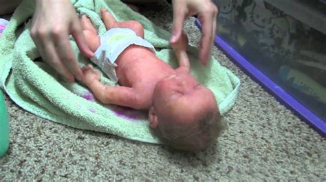 The american academy of dermatology recommends that children aged 6 to 11 should bathe at least once or twice a week, or after they have been playing in dirt or mud, have been swimming in a pond,. Silicone Baby Oliver's Bath And Night Routine! - YouTube