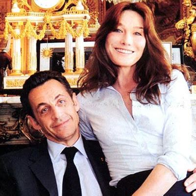 Carla bruni quelqu'un m'a dit esposa de president frances nicolas sarkozy. Una mirada a los famosos franceses
