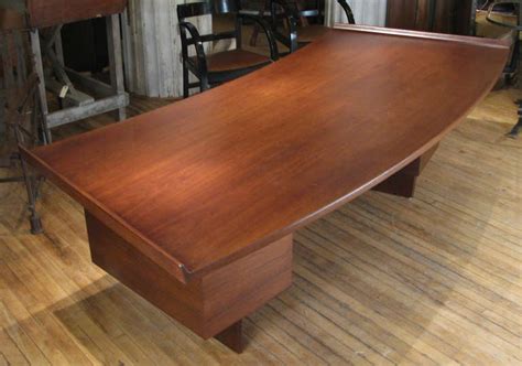 Buy furniture for home & office. Curved Modern Executive Desk by Harvey Probber at 1stdibs