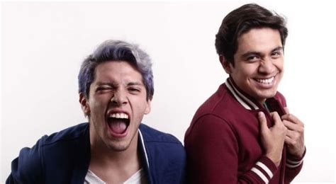 Maybe you would like to learn more about one of these? Nomina MTV a bloggers gays Pepe y Teo - japii.mx