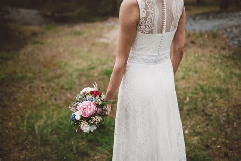 To find the best lens for your d750, first decide which focal length or lengths would suit your preferred style of i am shooting a wedding but that will be a one off so can rent a lens for that pulse if necessary. Nikon D750 + Sigma 35/1.4 | Sleeveless wedding, Sleeveless ...