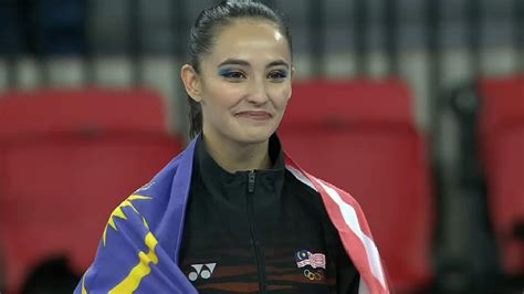 Farah ann abdul hadi atau lebih dikenali sebagai farah ann adalah ratu gimnastik malaysia dimana beliau berjaya melakar beberapa kejayaan dalam temasya sukan sea. AJNA: Farah Ann gembira tercalon | SUKAN LAIN News ...