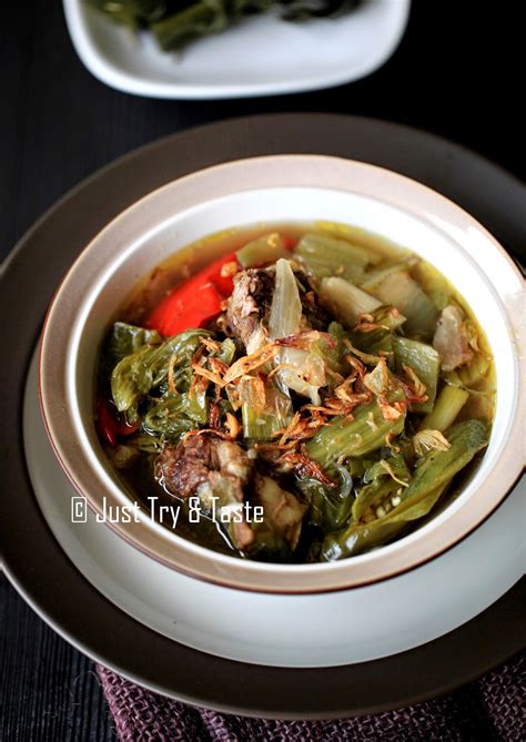 Sayur asem untuk vegetarian siap dihidangkan. Sup Iga Sapi Sawi Asin dengan Slow Cooker | Just Try & Taste