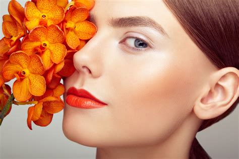 Hi all my beloved flavettes glow. How Vitamin C Can Give Your Skin A Beautiful Dewy Glow ...