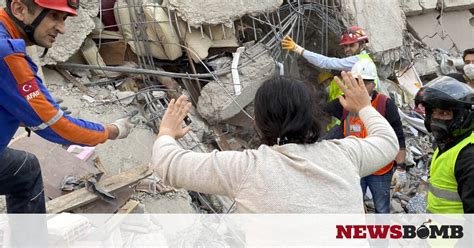 Δραματική επιχείρηση απεγκλωβισμού κατοίκων της αγίας άννας με πλωτά μέσα. Σεισμός: «Βομβαρδισμένη» η Σμύρνη - Θάνατος, σπαραγμός και ...