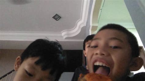 But how pedas is too pedas? Ayam goreng McDonald's 3x pedas challenge - YouTube