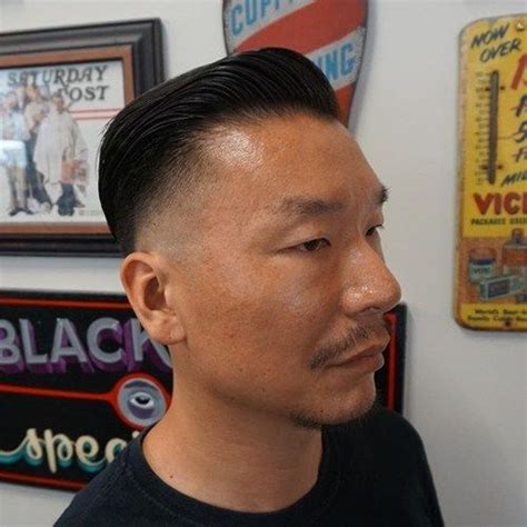 Durant l'émission, et alors qu'il donnait son avis sur la stratégie sur cette coupe pour homme nous avons de magnifiques dreadlocks fines et très longues, une très belle manière de porter les dread, à essayer si. Coupe De Chevaux Lonf Pour Asiatique Homme - 1001 Idees ...