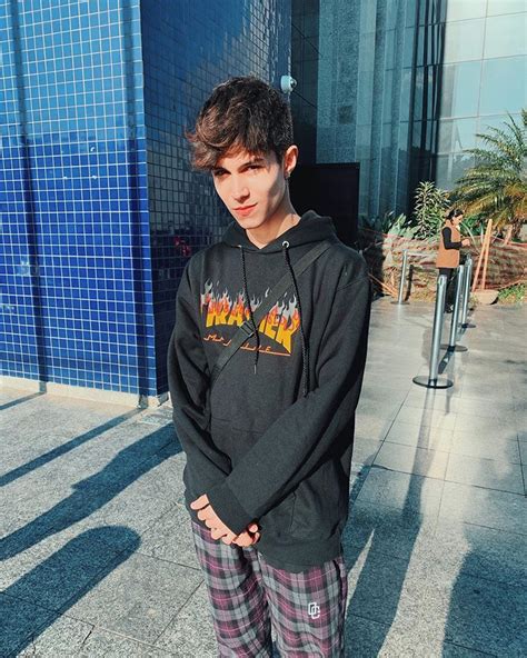 João pedro mota is on facebook. João Pedro Mota no Instagram: "💖💖💖💖💖💖💖" | Meninos bonitos ...