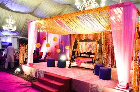 Tulips event best pakistani wedding stage decoration flowering for. Pakistani Fashion,Indian Fashion,International Fashion ...