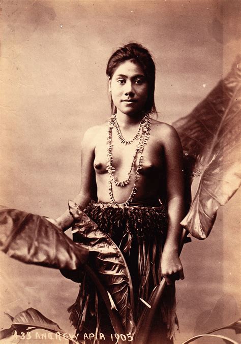 Tagata sāmoa) are the indigenous polynesian people of the samoan islands, an archipelago in polynesia, who speak the samoan language. Thomas Andrew Samoan Woman - Michael Evans Tribal Art