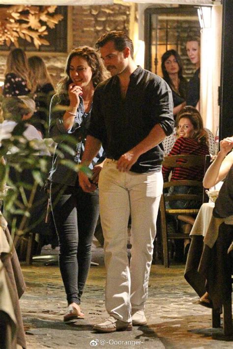 Henry cavill's girlfriend, lucy cork's age is 25, and she was always inclined towards athletics. Pin de Vesna Ivsic en Henry cavill | Fotos de famosos ...