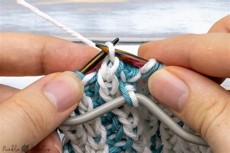 Here you may to know how to slip 2 stitches knitwise. How to Br4st dec - the centered Brioche stitch double decrease