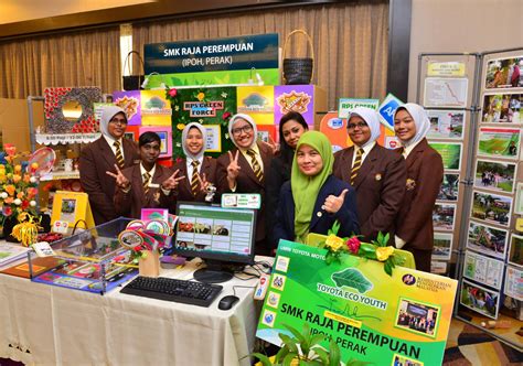 Sekolah menengah kebangsaan perempuan methodist, ipoh; Motoring-Malaysia: Happenings: Toyota Eco Youth Programme ...