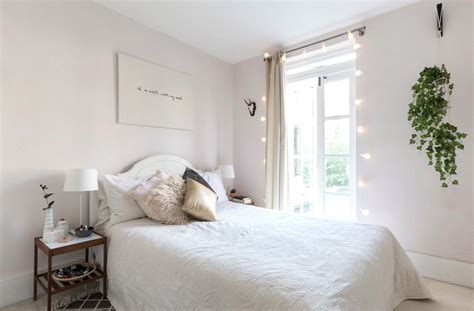 Get inspired with the stunning boho living rooms!. Houzz Home Tour | The Lovely Drawer