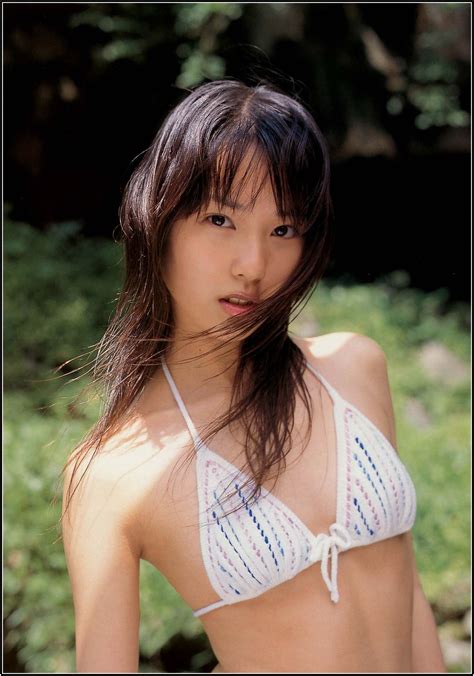 Riho yoshioka 吉岡 里帆 fanpagevn. 戸田恵梨香のカップのサイズは？水着の画像と動画で検証!