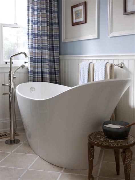 Check spelling or type a new query. Tub and Shower Combos: Pictures, Ideas & Tips From HGTV | HGTV