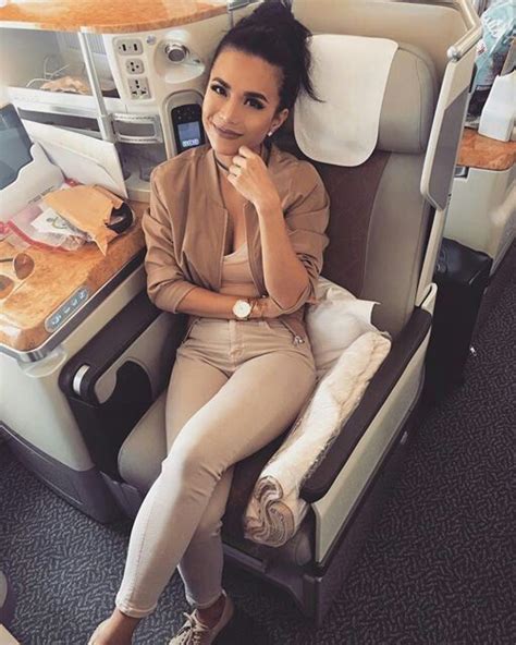 Tell me about a time when you had to make a difficult decision. Emirates cabin crew flying as PAX @dubai_maven | Lounge ...