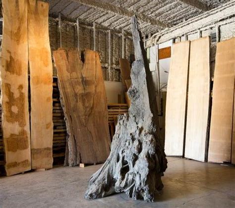 The variegated grain of native ancient bay laurel trees, salvaged by evan shively of west marin's arborica, lends to the pieces depth of character and expresses the natural beauty of northern california. Evan Shively | alchemyindesign