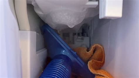 The negative review above is referencing an older model, which in fact did have some issues with the ice maker. How to Fix a Samsung Ice Maker | NEVER buy a Samsung ...