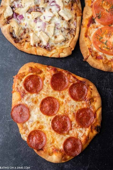 Delicious homemade flatbread pizza recipe delivers a soft or crispy crust pizza with little fuss. Homemade Flatbread Pizza Crust - Flatbread Pizza Recipe Easy Homemade Pizza Recipe