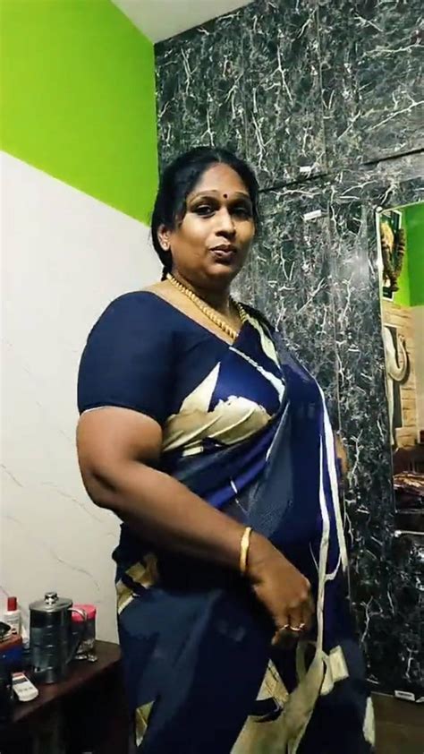 Desi mallu navel aunty saree blouse 0.jpg 4shared.com, file size: 40+ Aunty Navel / Discover the magic of the internet at ...