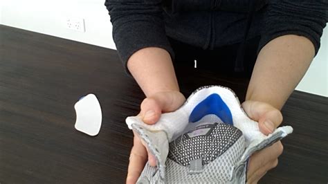 Some people even apply desiccants like rubbing alcohol to their heels to dry out the skin and toughen them up. ENGO Blister Patches - This Is How They Work | Heel ...