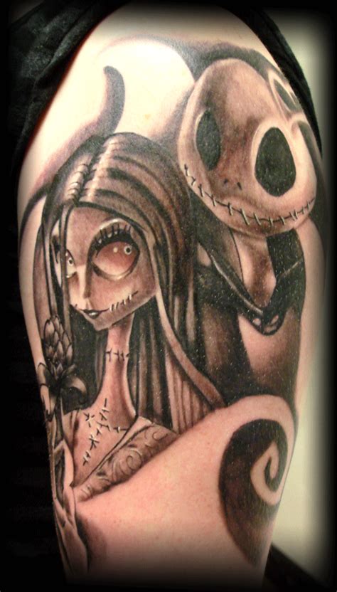 He is a notorious gangster and led a criminal empire from tatooine, where he both ruled and controlled the bulk in the trafficking in illegal goods, piracy and slavery. Jack and Sally Halloween Tattoos | Cool Tattoos Online