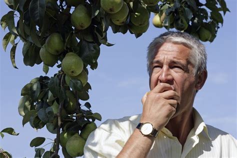 All jokes aside, there may have been lots of changes in the gospels of hair, but this shiny straight hair with middle part hasn't left the trend for years. Supplements for Men Over 70 Years Old | Livestrong.com